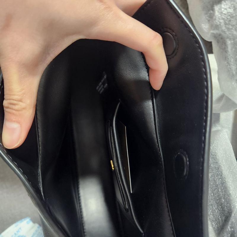Customer photo for "SO BUTTERY, it makes Coach leather feel rough"