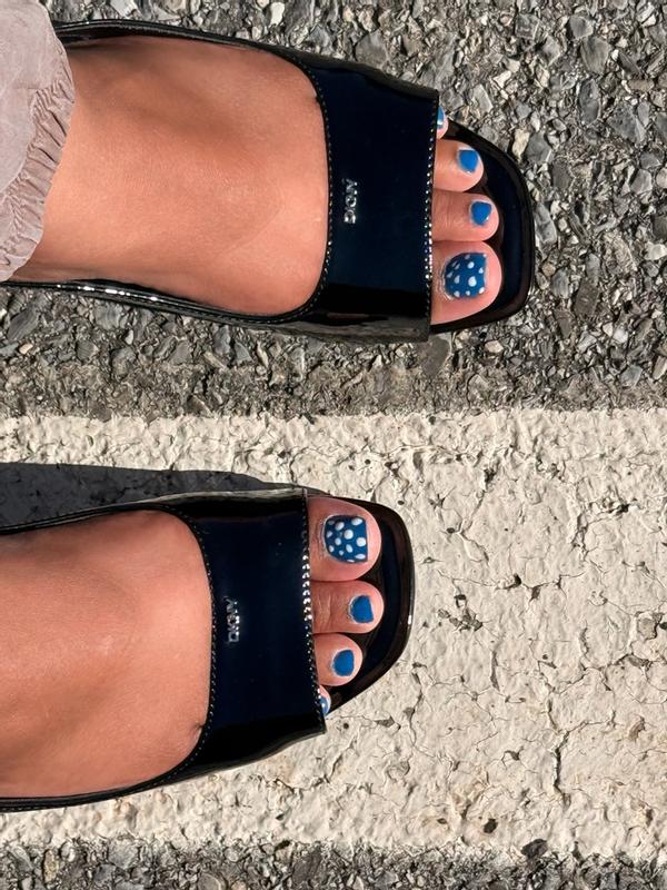 Customer photo for "True size, elegant and super comfortable"
