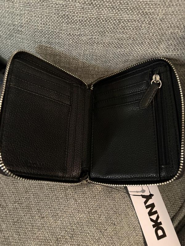 Customer carousel item 3.