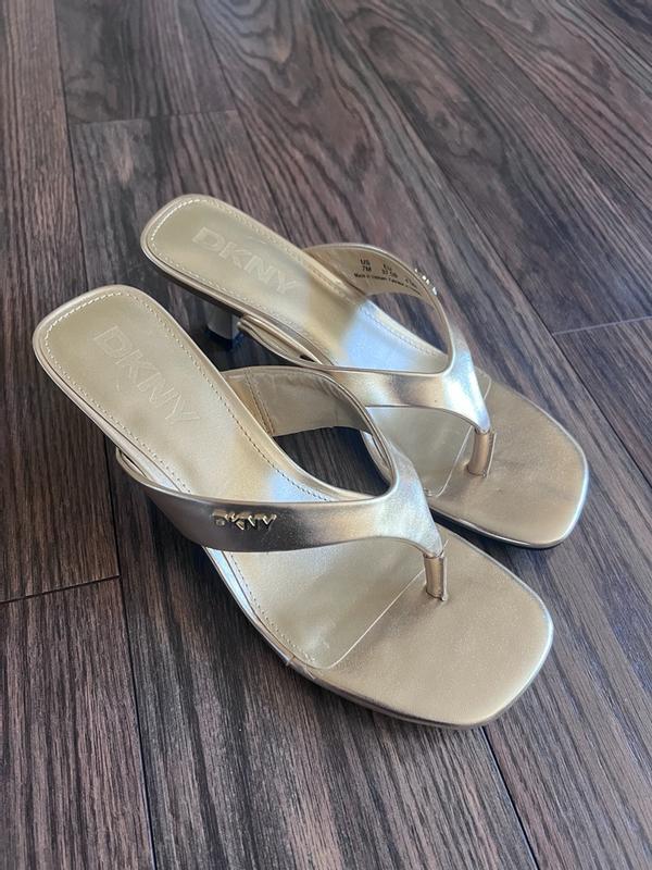 Review Thumbnail Image 0 384088488