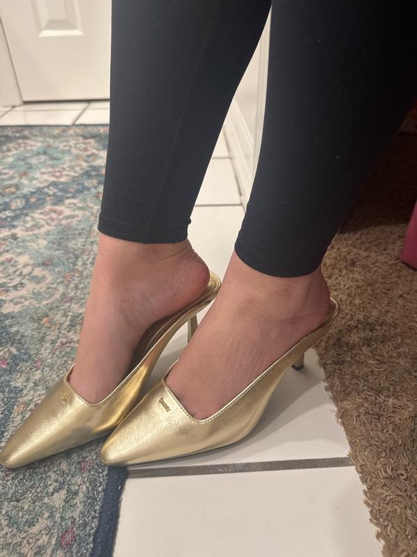 Customer carousel item 2.