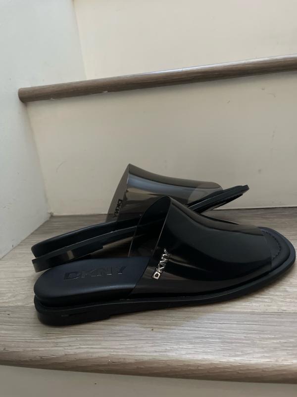 Review Thumbnail Image 0 393458615