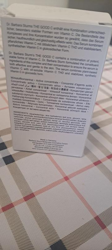 Customer photo for "Thin, easy to use apply, effective."