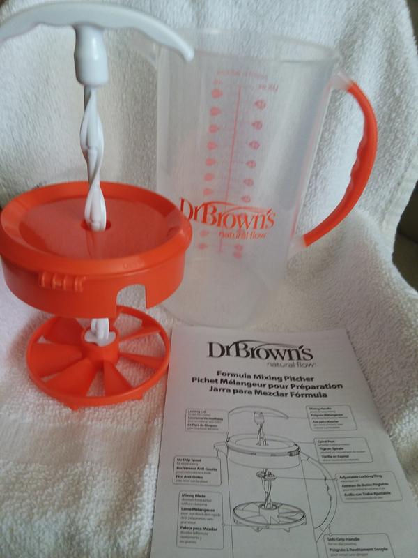 Dr. Brown's Formula Mixing Pitcher! NEW IN BOX