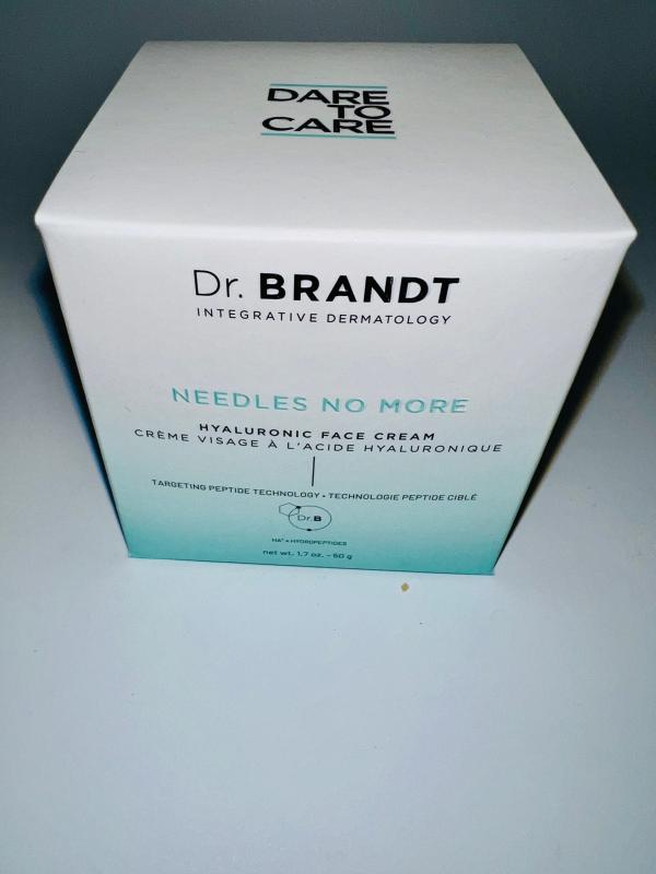 It has hyaluronic acid and peptides.