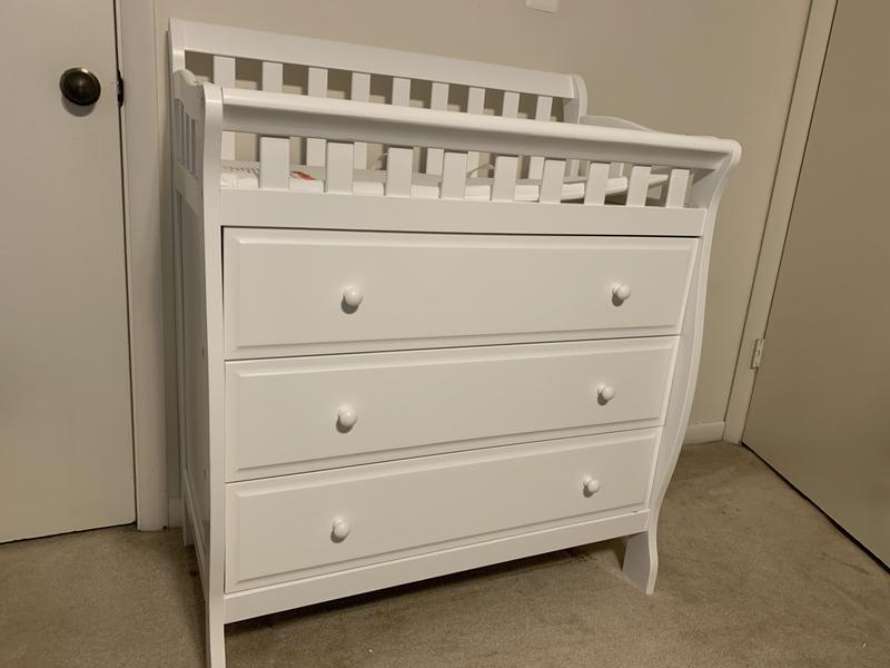 Dream on me marcus changing table and outlet dresser