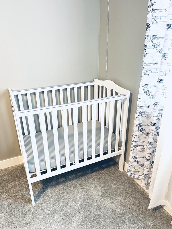 Petite compact cot for 2024 baby to 1 year