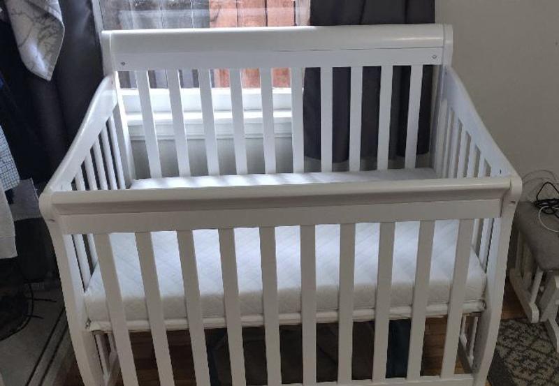 Concord baby carson 4 outlet in 1 convertible crib