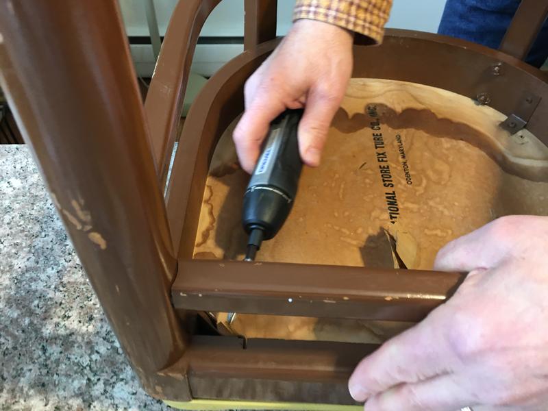 Gets into tight corners.