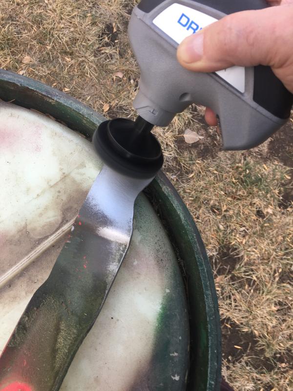 Cleaning Mower Blade
