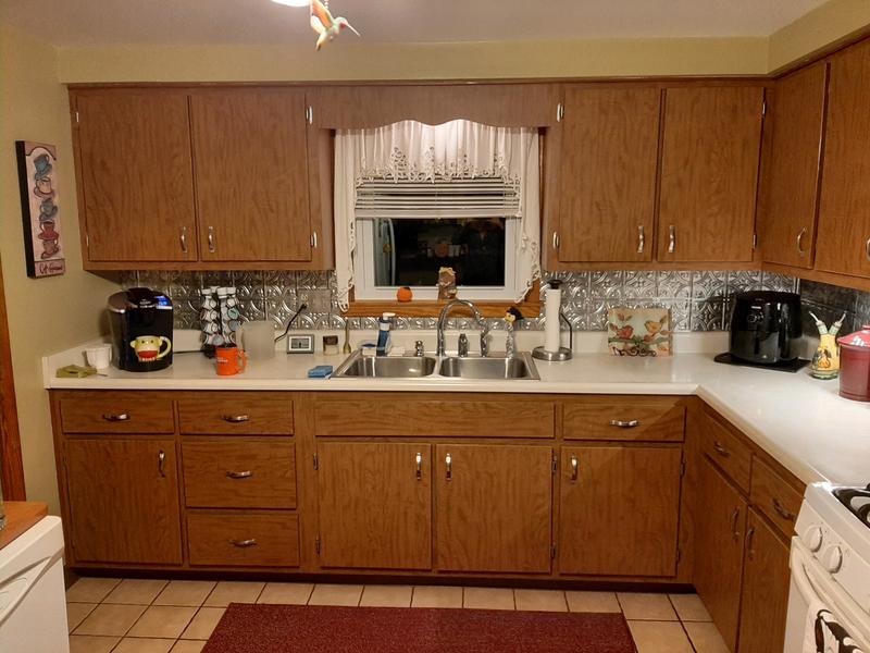 Kitchen before bulkhead removal