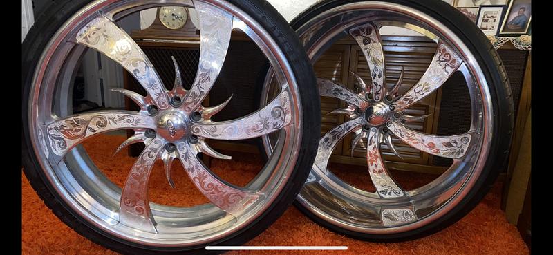 Engraved wheels