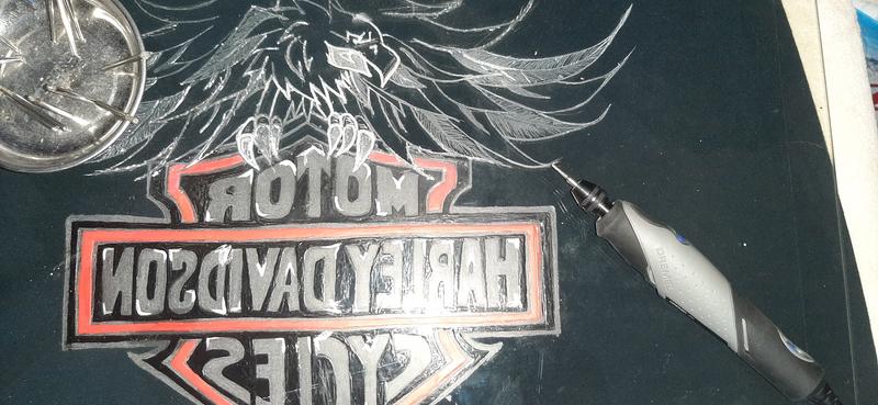 Using Dremel Stylo to etch glass.