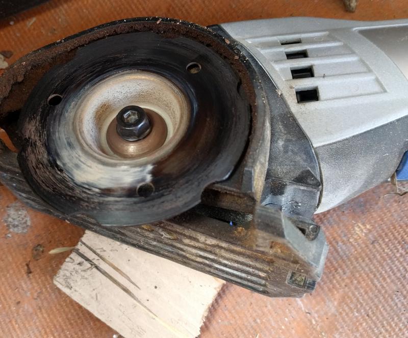 Worn blade...cut about 40 ft of plywood.