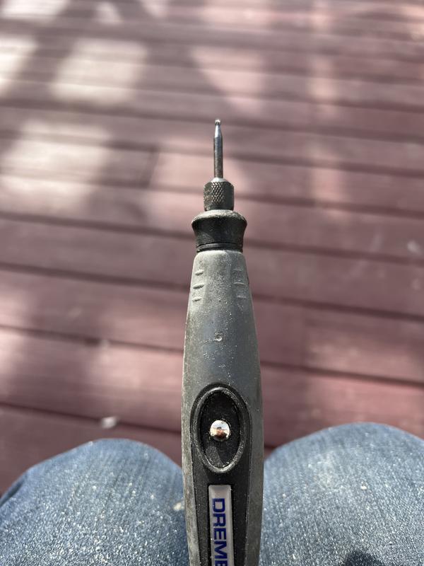 Wobbles and button makes impossible to break a freeze