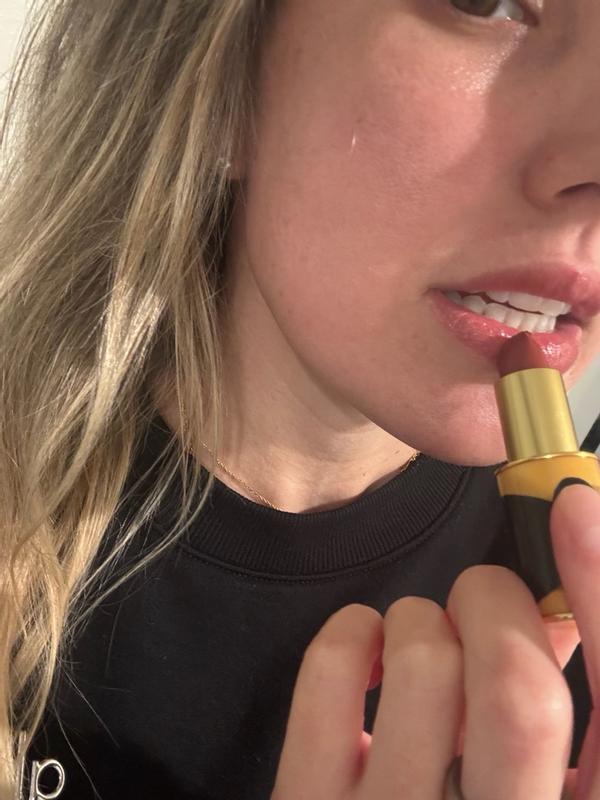 Customer photo for "Gorgeous color lipstick"