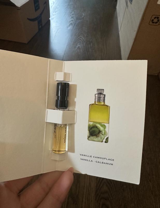 Customer photo for "Long lasting scent!"