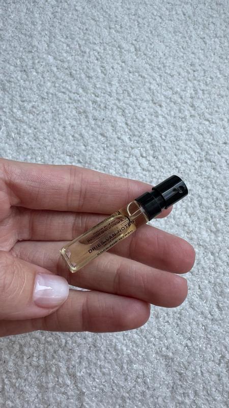 Review Thumbnail Image 0 1188871667