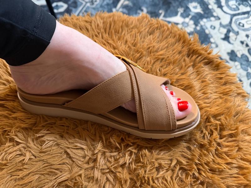 Review Thumbnail Image 0 382028866