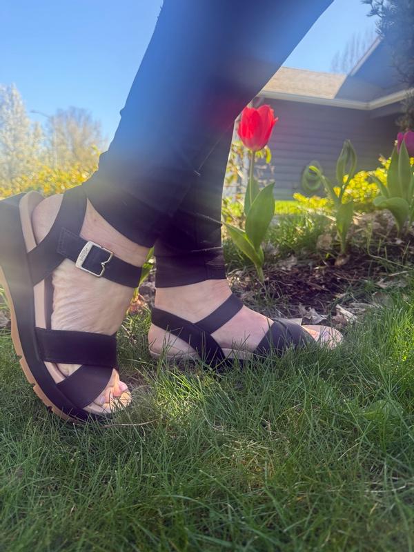 Review Thumbnail Image 4 382795877