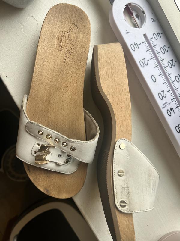 3rd sandals with a broken buckle in as many years