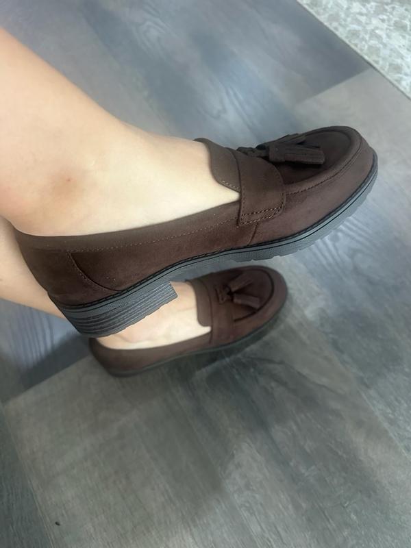 Customer photo for "Comfortable,chic loafers that take me from school pickup to dinner out"