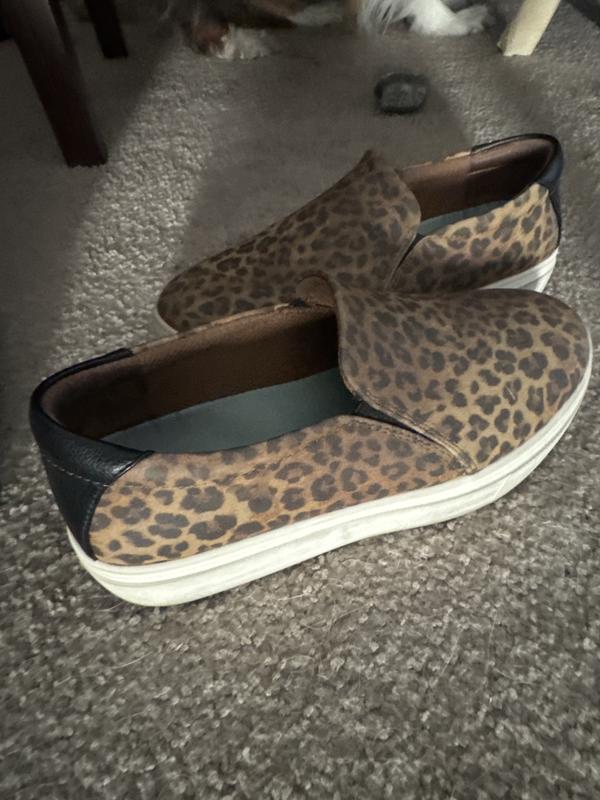 Customer carousel item 1.