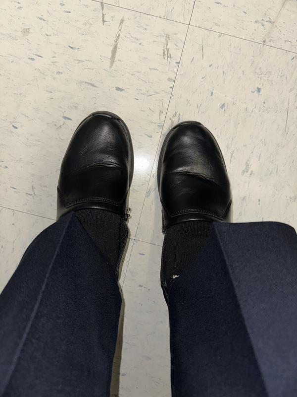 Tight toebox