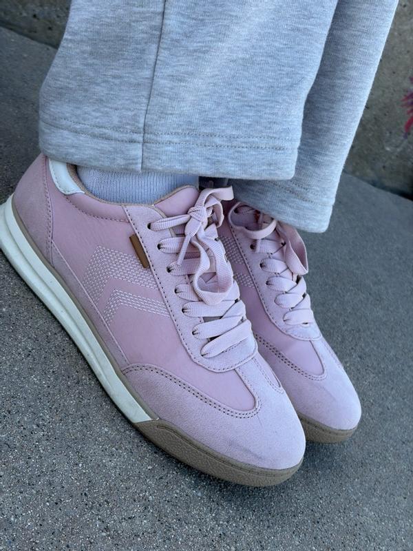 Dr. Scholl's Women's Throwback Retro Sneaker | Famous Footwear