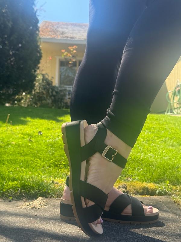 Review Thumbnail Image 2 382795877