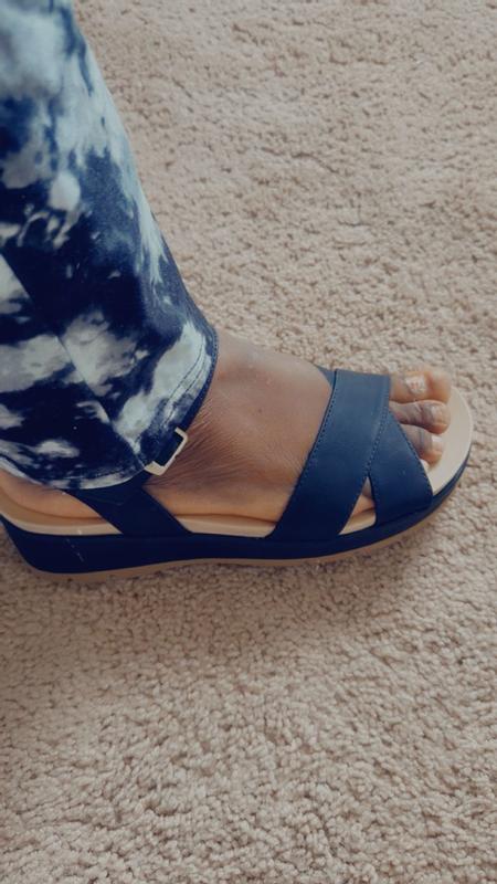 Review Thumbnail Image 3 382027496