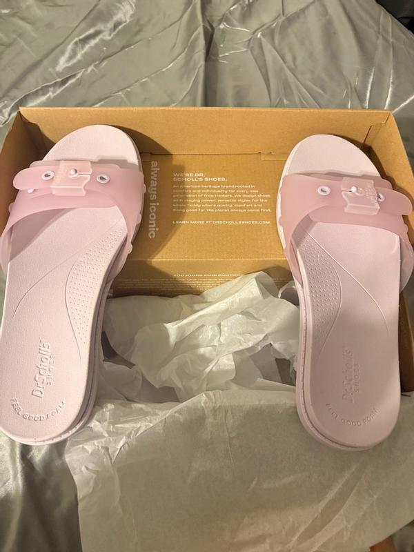 Customer carousel item 11.