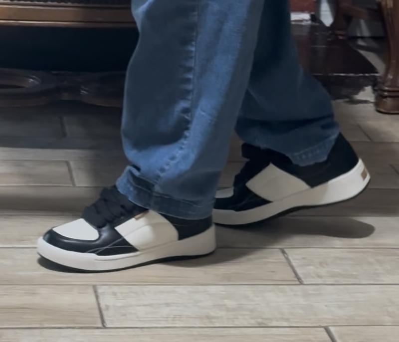 Photo from tennis shoes