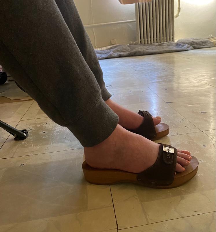 Review Thumbnail Image 1 387598504