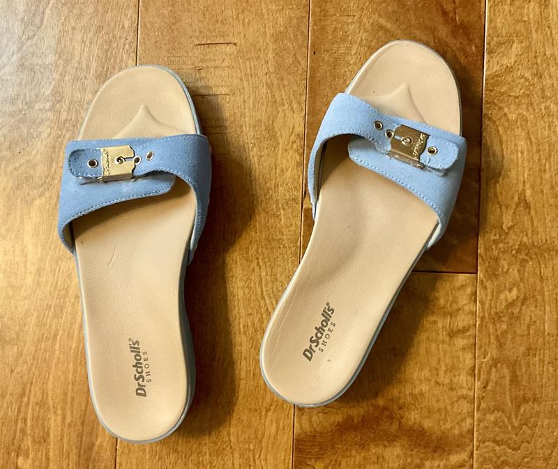 Customer photo for "Cute and comfortable sandal"