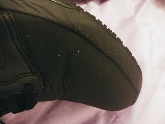 The scuff marks