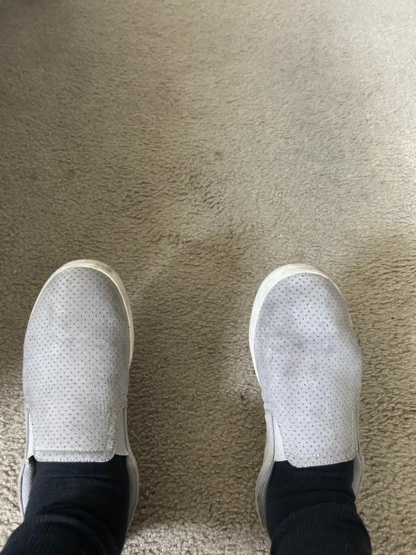 These are at least 2 years old and they still look good.