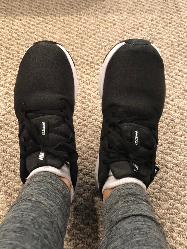 nike air bella lightweight training shoe