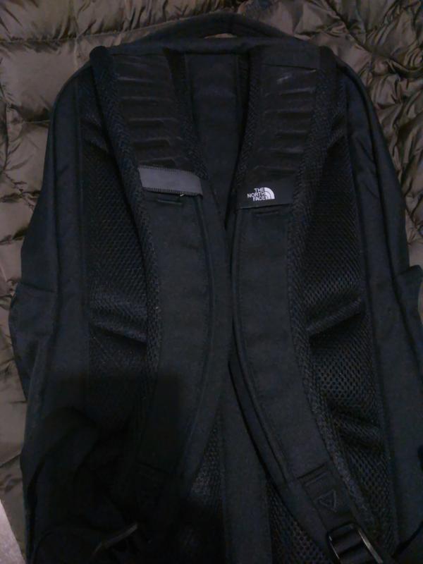 north face vault 18 backpack