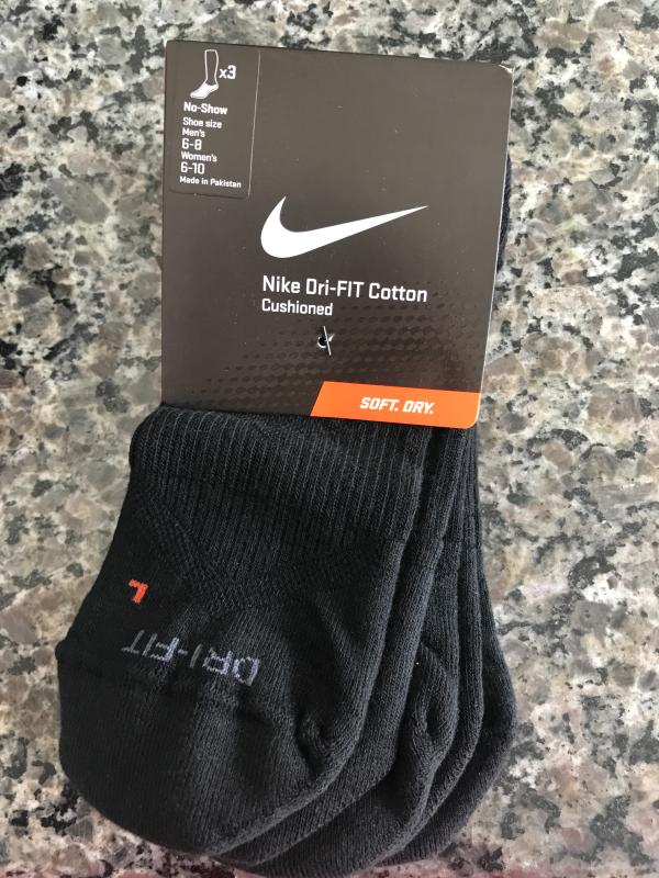 nike dri fit no show socks