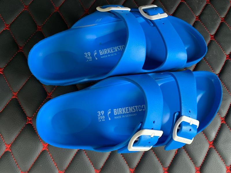 blue rubber birks