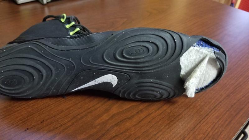 nike wrestling shoes hypersweep