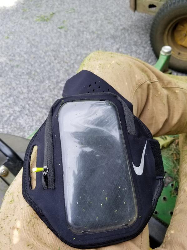 nike pocket armband plus