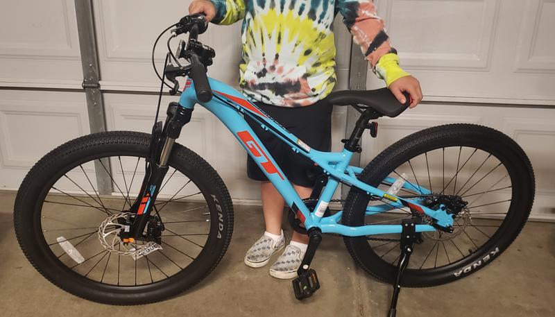 gt stomper mountain bike