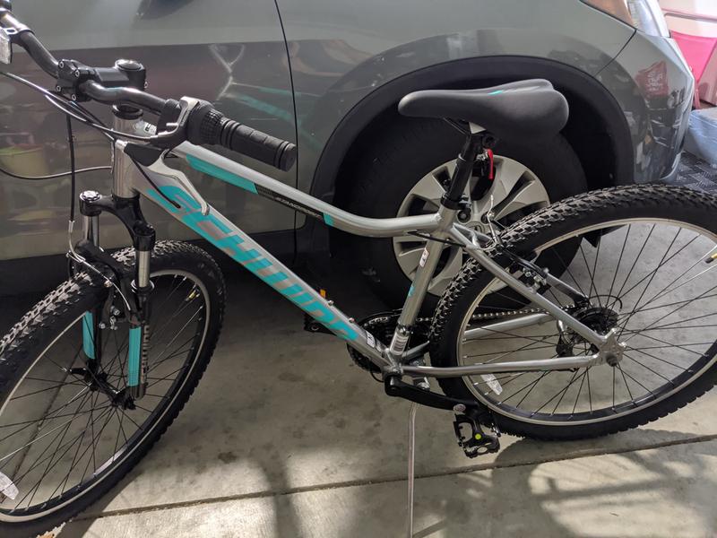 schwinn ladies mountain bike