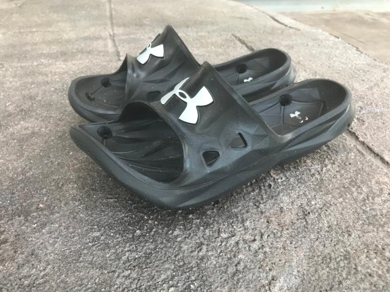 under armour locker iii slides