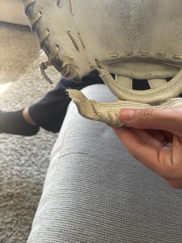 Mizuno 34'' MVP Select Series Fastpitch Catcher's Mitt | Dick's