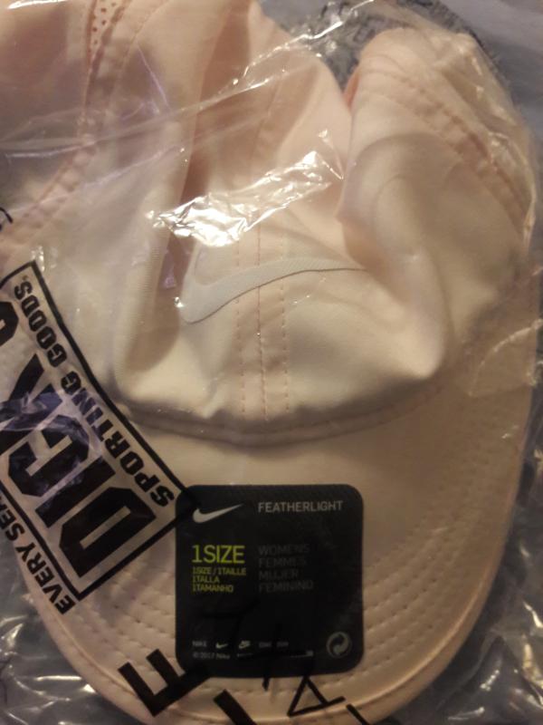 nike women's aerobill featherlight tennis cap