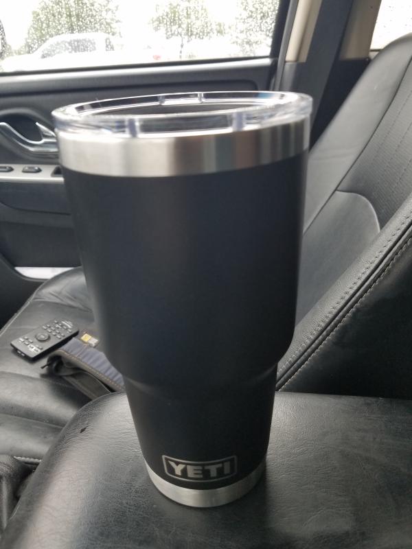 yeti 30z tumbler