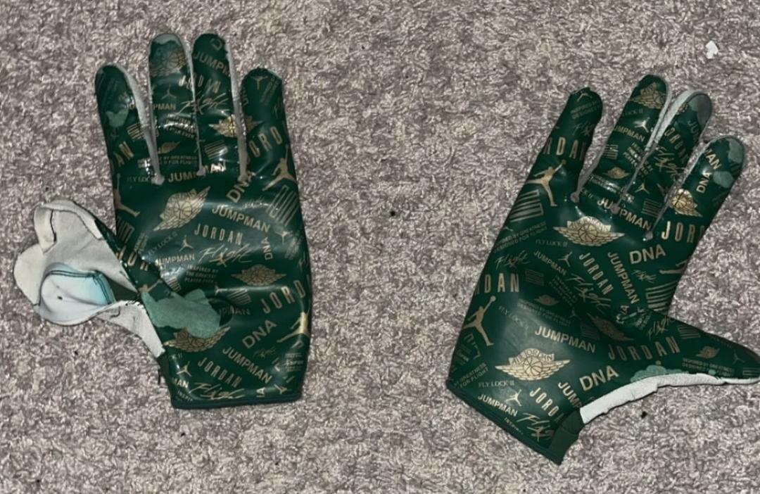 セール‼️JORDAN FLY LOCK PADDED GLOVES BLUE L Nike Jordan Fly Lock Receiver Football Gloves, Men's Medium Blue